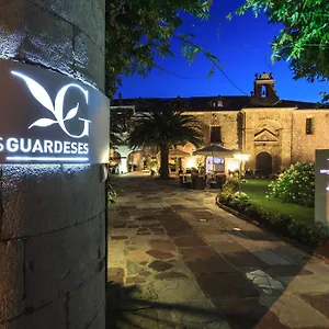 Guardeses Hotel Solares